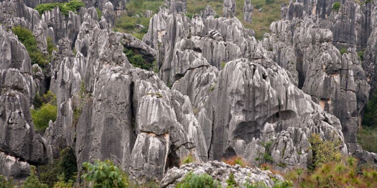 Mathematicians may have uncovered the mystery of how "stone forests" formed.