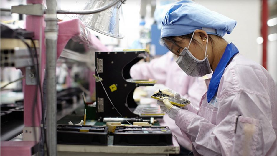 IPhone 12 production lines in Foxconn’s Zhengzhou Factory in China run “24 hours a day”