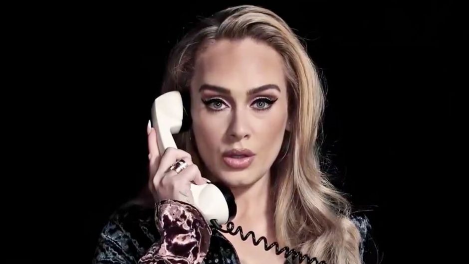 Adele sends fans of SNL into a meltdown as she was praised for the “incandescent” transformation