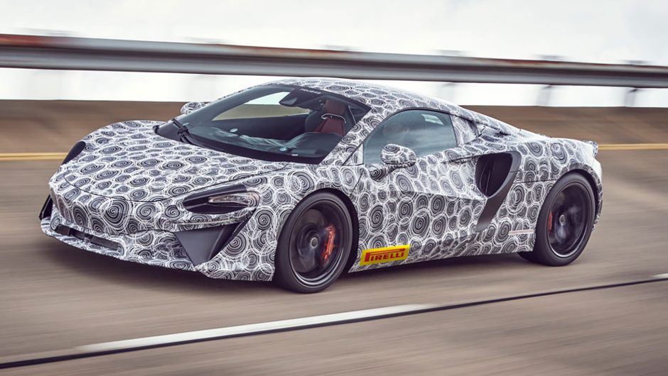 Confirms the launch of the McLaren ‘Next Generation’ Hybrid in 2021