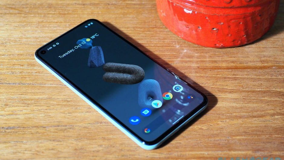 Pixel 5 owners are complaining about a serious manufacturing defect