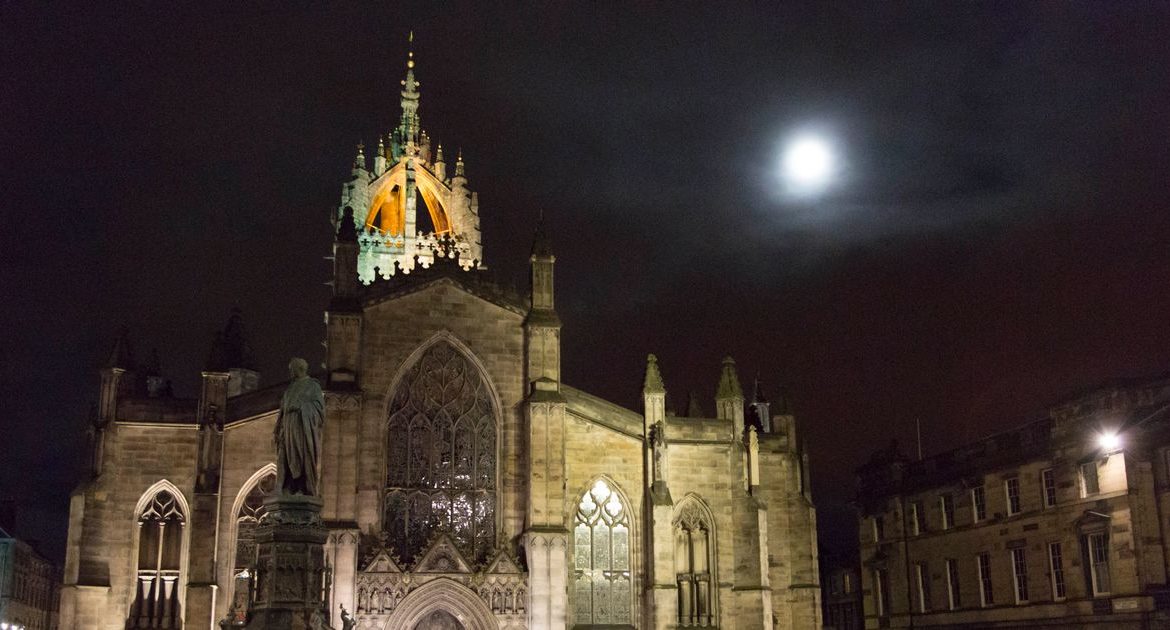 A "beaver moon" lights up the skies over Scotland next week - the best time to see it