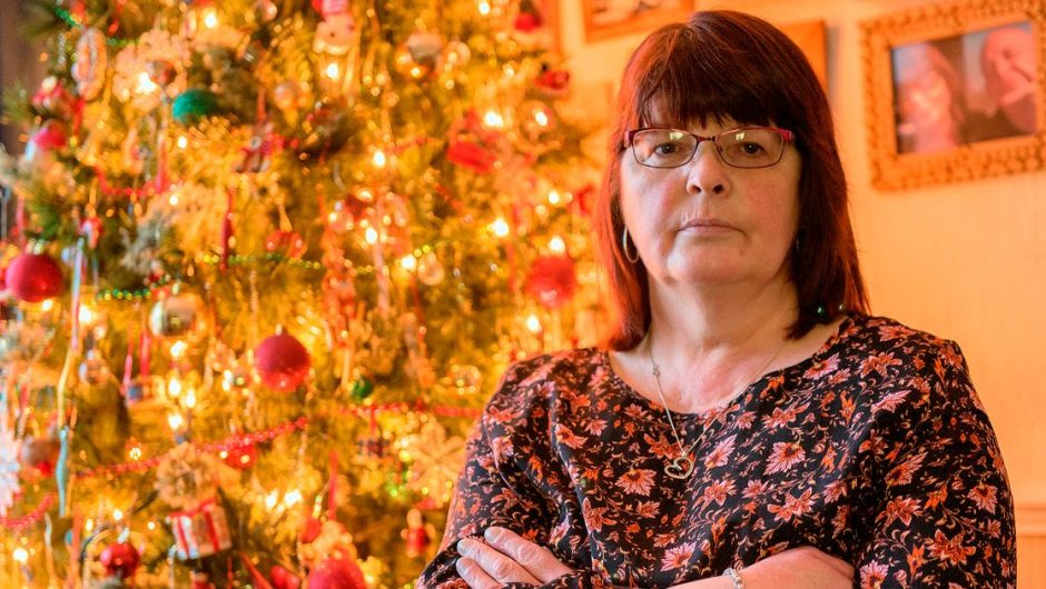 A family begs my dad to disappear after he says he will go away to call Christmas