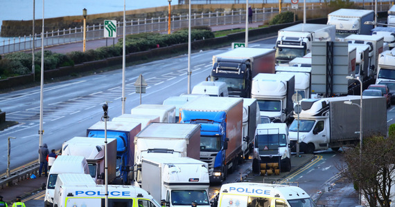Drivers are stuck in Dover.  The European media appreciate the Polish assistance