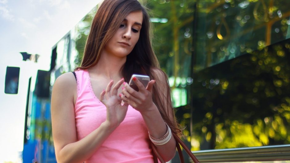 Millennials love to use mobile banking apps