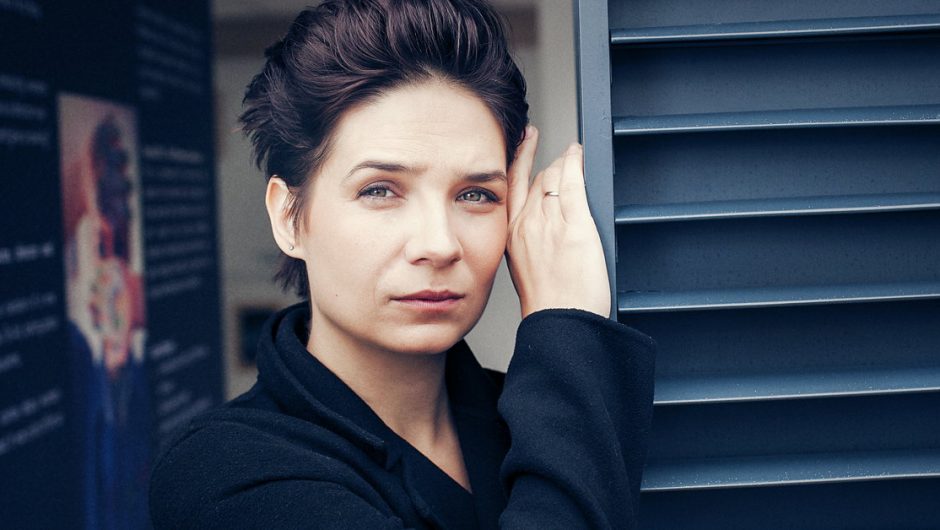Agnieszka Smoczyńska with new movie.  Will “Silent Twins” compete for the Oscars?