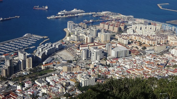 KE pozwała Wielką Brytanię do TSUE w sprawie zwolnień podatkowych na Gibraltarze
