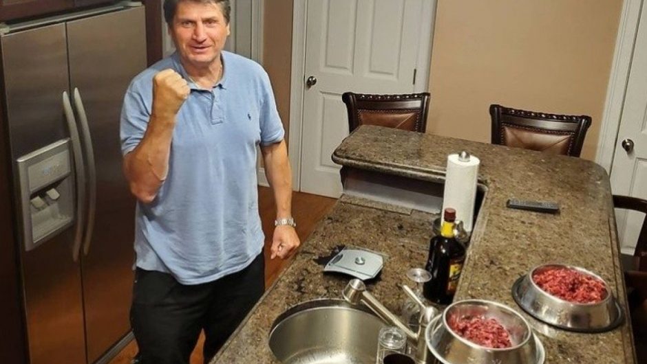 This is how Andrzej Gołota lives in the USA.  Great American home of Polish boxing legend. [dużo zdjęć]