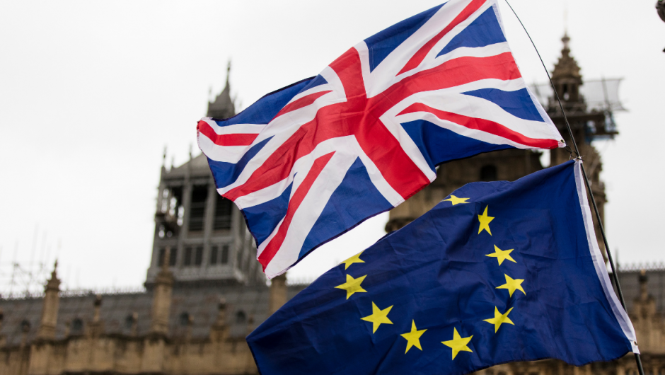 UK: Last chance today to legalize post-Brexit residency – News
