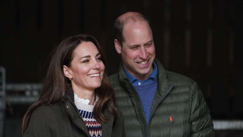 Princess Kate and Prince William have been given a special mandate by the Royal Court.  They have to avoid the crisis