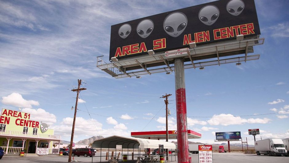 US UFO Report: 143 Unexplained Incidents – Society