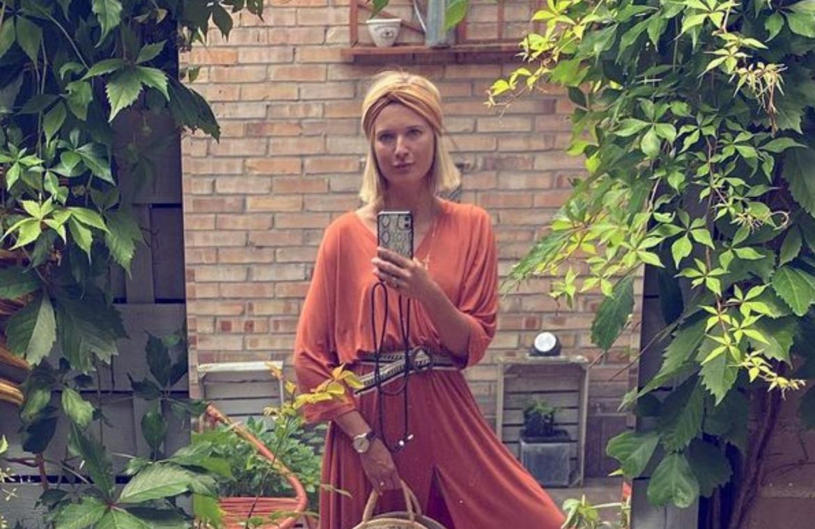 Justyna Nag³owska showed off a beautiful boho-style balcony.  It has large mirrors hidden among the plants.  "my heaven"