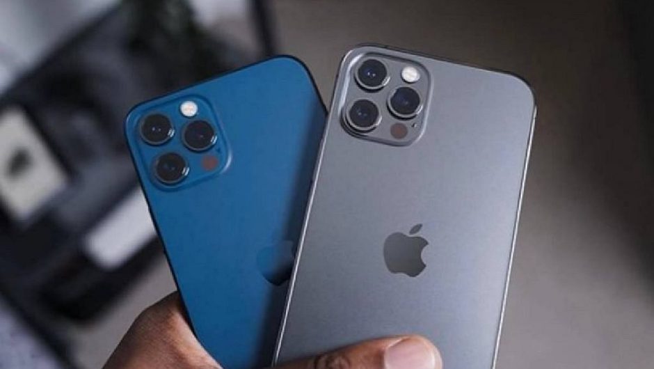 Apple warns.  Shake can damage iPhone cameras