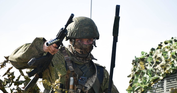 Według stanu z początku listopada przy granicach Ukrainy i na terytorium okupowanym jest 90 tys. rosyjskich żołnierzy - podało ministerstwo obrony Ukrainy.