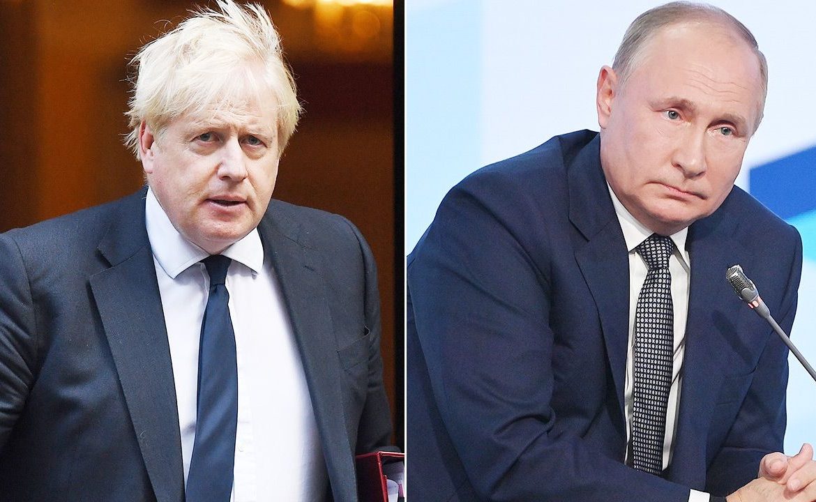 Boris Johnson rozmawiał  z Władimirem Putinem (fot. PAP/EPA/MAKSIM BLINOV / SPUTNIK / KREMLIN POOL; PAP/EPA/ANDY RAIN)
