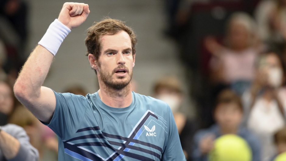Andy Murray’s new experience.  Now he will play against the favorite in the tournament