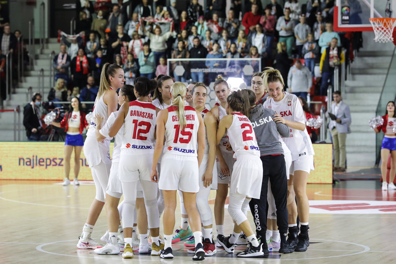 Polish basketball players defeated Albania in Gniezno