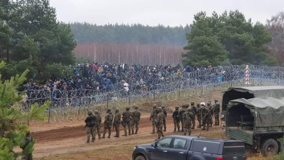 Polish soldiers have already built more than 180 km of temporary fence on the border – Polskie Radio Lublin