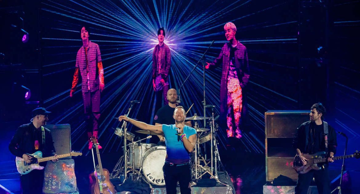 Coldplay finishes recording.  Chris Martin has revealed when the band's latest album will be released