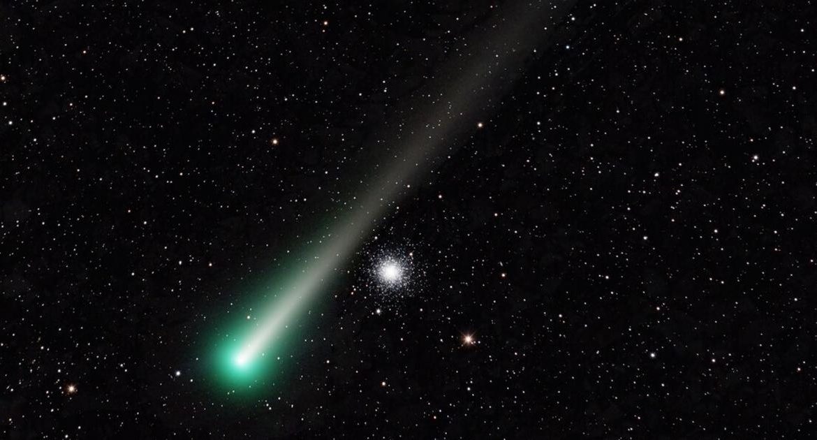 Comet Leonard was captured by a NASA satellite.  The video shows "explosions".