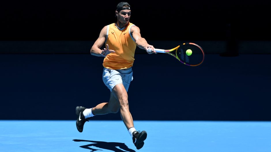 Rafael Nadal is back on the field!  He will be the star of the tournament in Melbourne