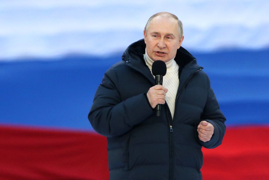 Only rubles for Russian gas.  Putin threatens to cut supplies