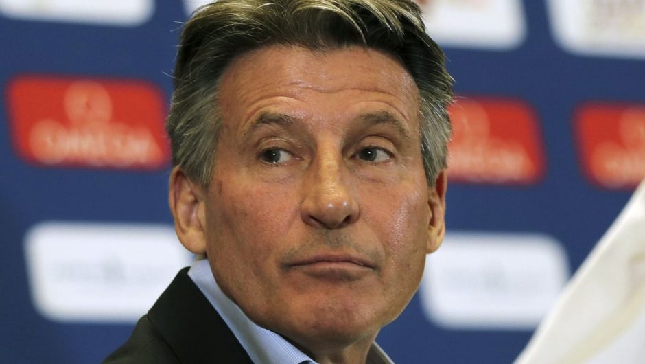 Sebastian Coe says the sport should fight to maintain the ban in Russia