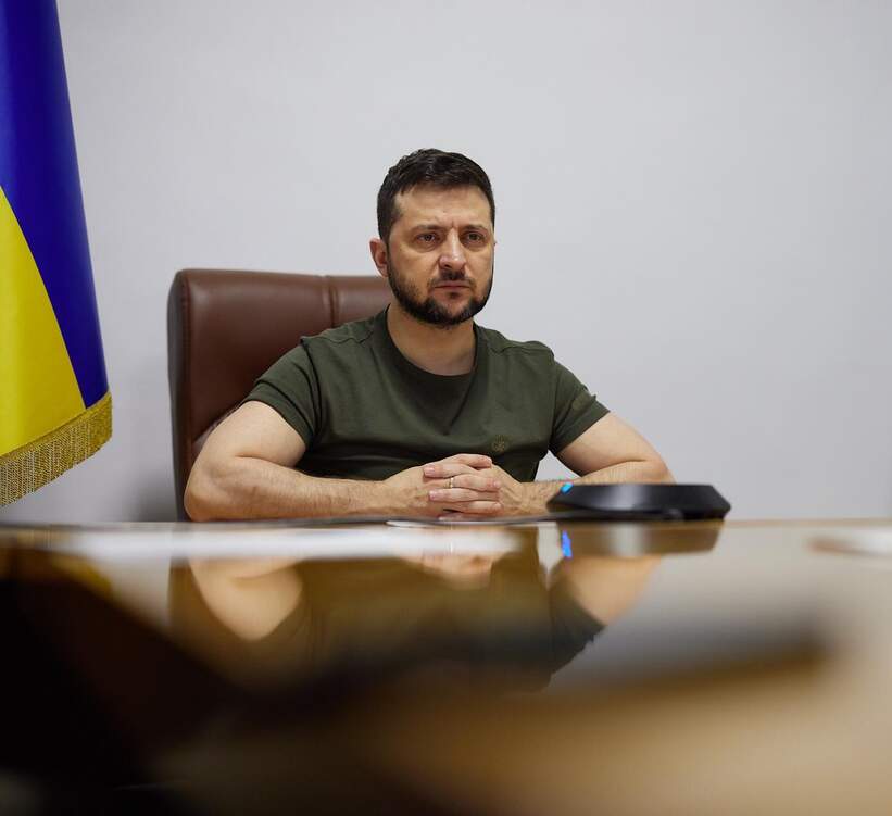 Ukraine.  Zelensky: Destroying our defenders in Mariupol will be the end of negotiations with Russia