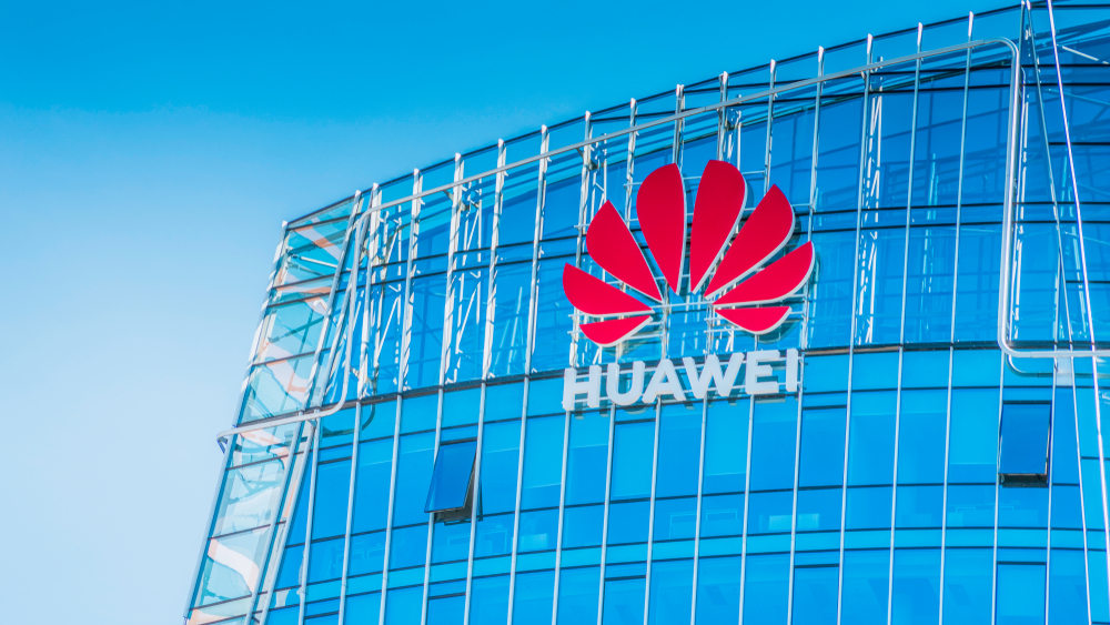 Huawei zanurza się coraz głębiej. Odchodzi dwóch dyrektorów