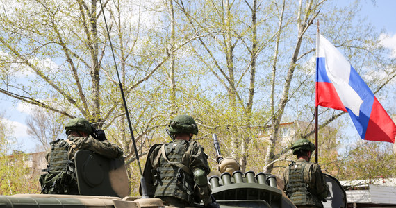 Rosyjska 64. Samodzielna Brygada Strzelców Zmotoryzowanych, która brała udział w mordowaniu cywilów w Buczy, działa teraz w rejonie Iziumu w obwodzie charkowskim - poinformował w sobotnim porannym komunikacie Sztab Generalny ukraińskich sił zbrojnych.