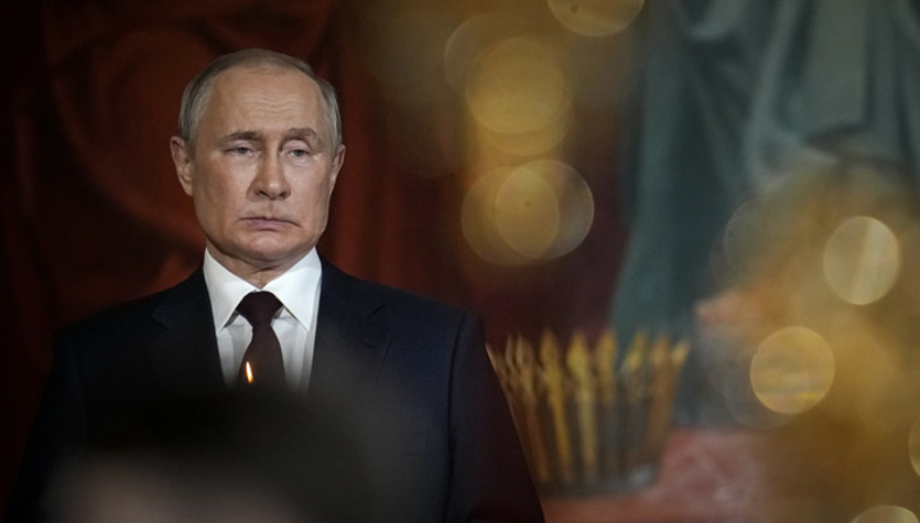 Italia.  La Stampa: Vladimir Putin underwent surgery