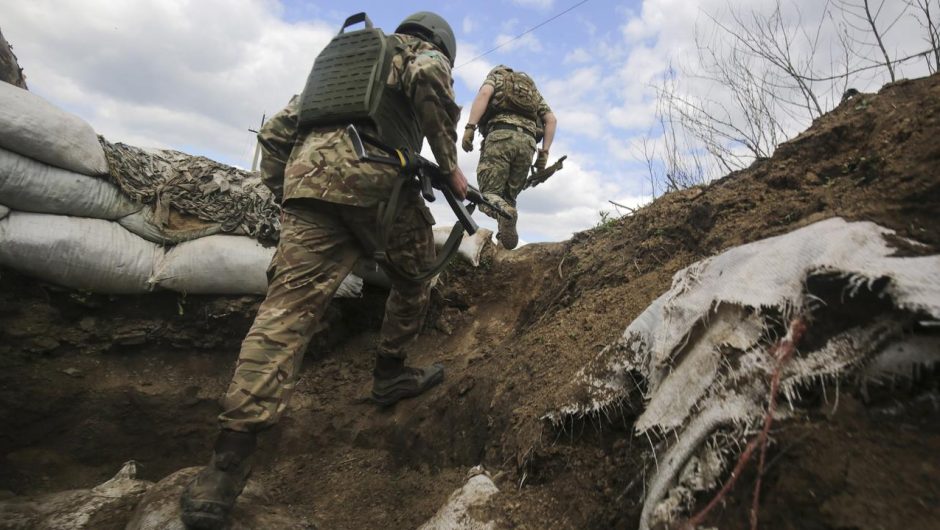 Ukraine, Russian aggression.  Ukrainians stop the “incredibly large barrage” in the Luhansk region