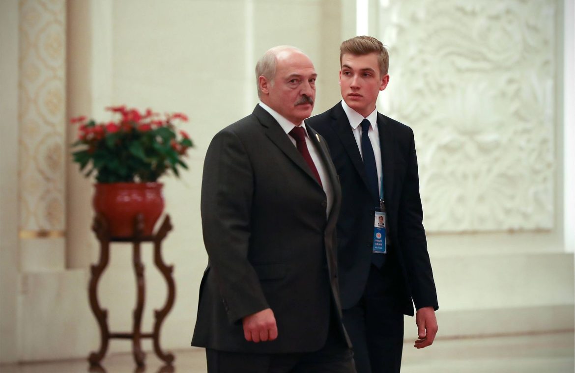 The image is uploaded to the web.  Watch what Lukashenka's son did at school - o2