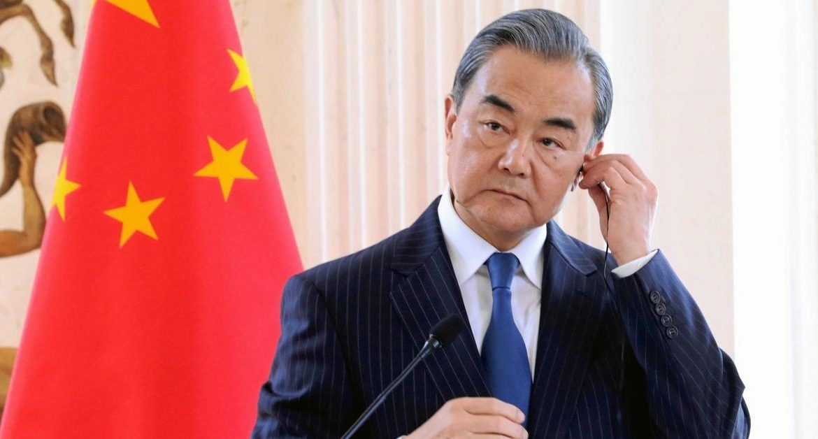 Chinese Foreign Ministry chief warns Southeast Asian countries not to be powerful "pawns"