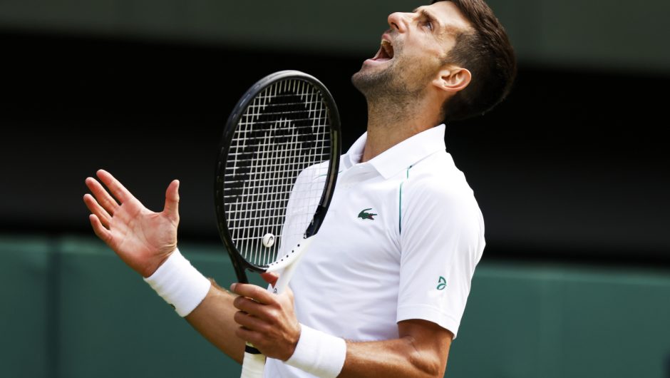 One of the semi-finalists left.  Novak Djokovic will fight with the hosts’ hope