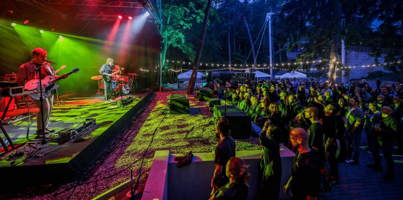 Sopot: Lizzie with more parties for July!  We have three musical events