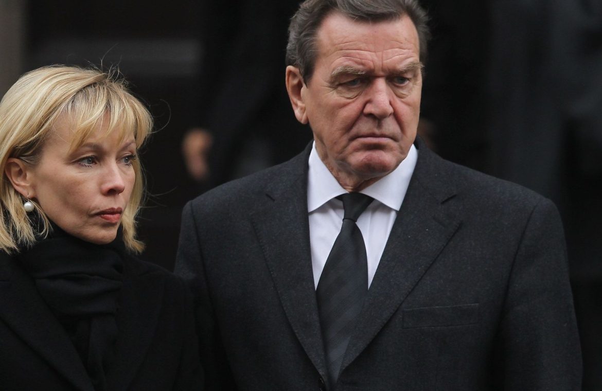 Gerhard Schroeder fails again in court